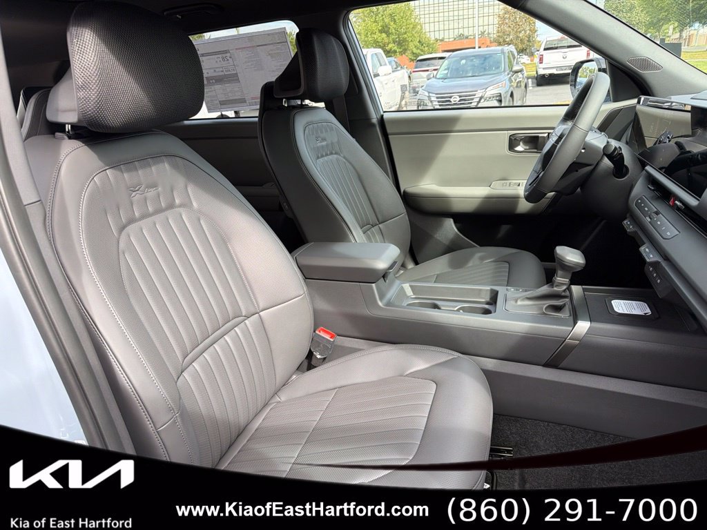 New 2027 Kia Seltos X-Line S w/ X-Line S Premium Package AWD/4WD image 11