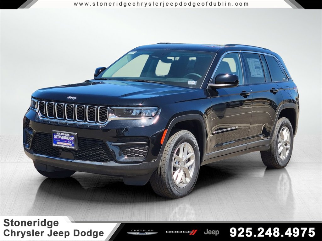 New 2023 Jeep Grand Cherokee Laredo