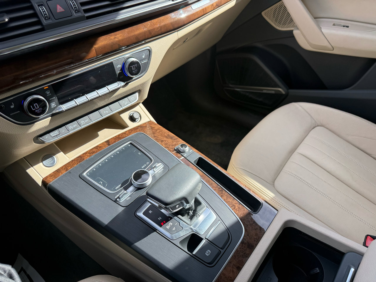 Used 2018 Audi Q5 2.0T Premium Plus w/ Premium Plus Package image 13