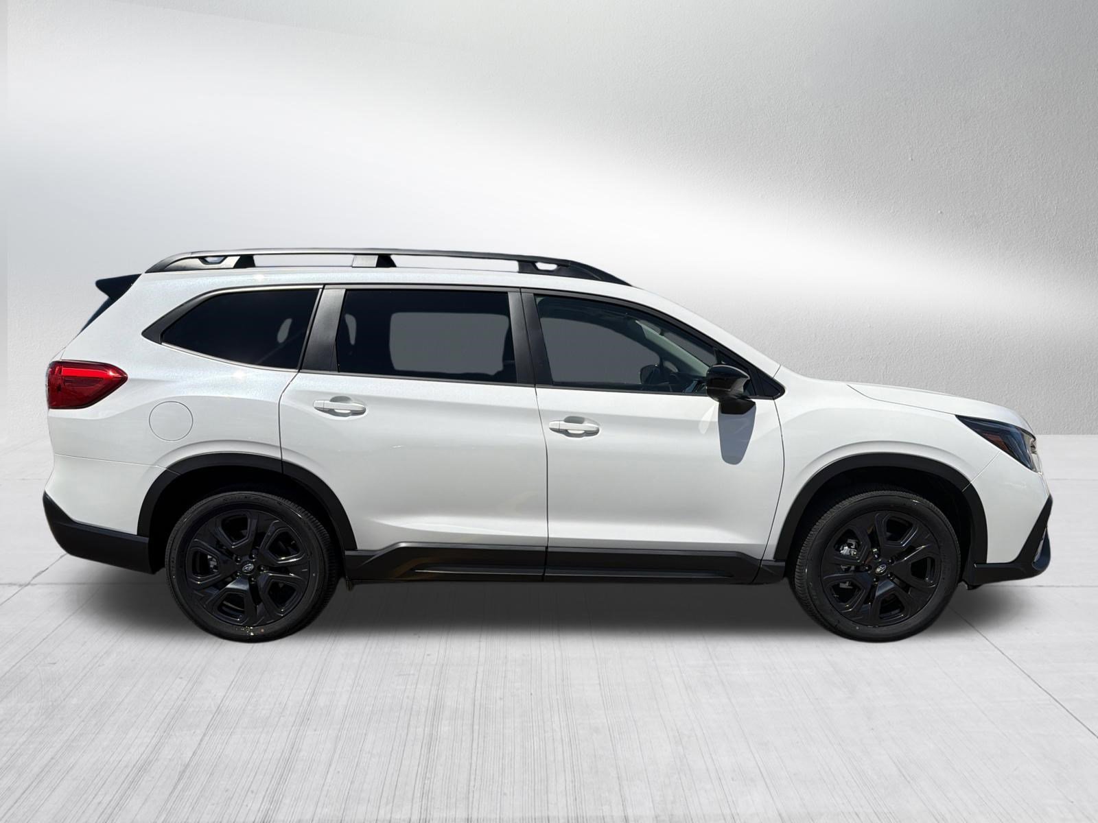 Certified 2025 Subaru Ascent Bronze Edition AWD/4WD image 8