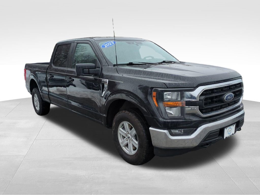 Used 2023 Ford F150 XLT image 1