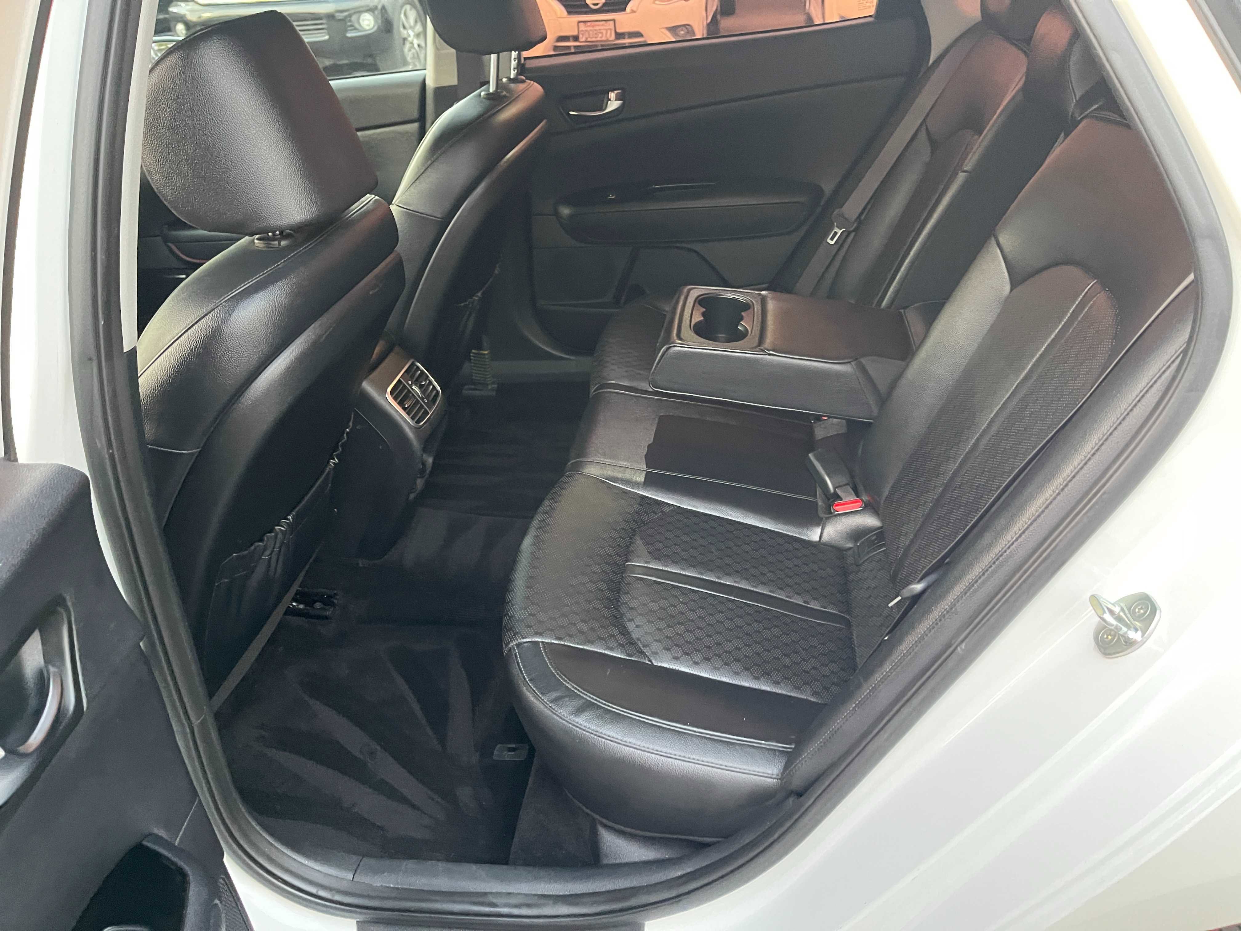 Used 2020 Kia Optima EX w/ Technology Package image 11