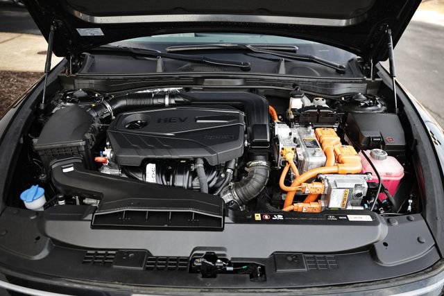 Certified 2025 Hyundai Sonata SEL image 29