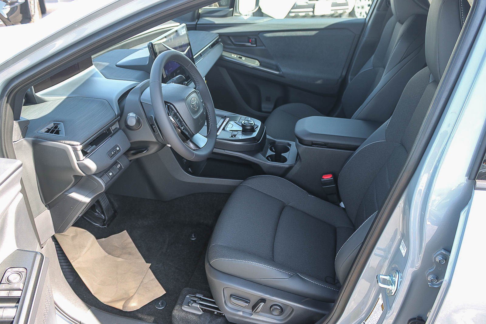 New 2026 Toyota C-HR AWD/4WD image 20