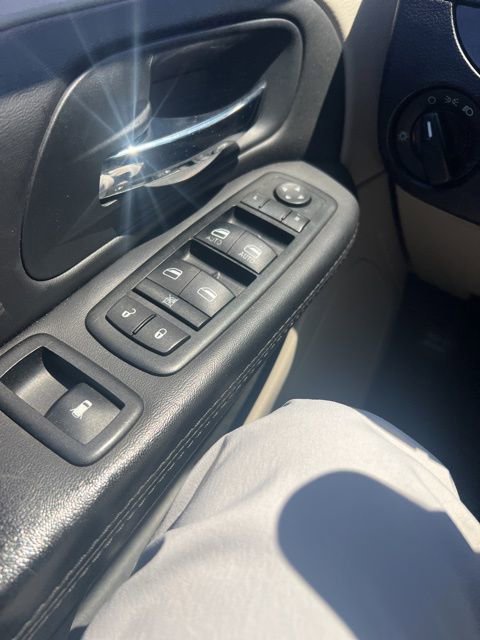 Used 2014 Dodge Grand Caravan SE w/ Quick Order Package 29E SE image 14