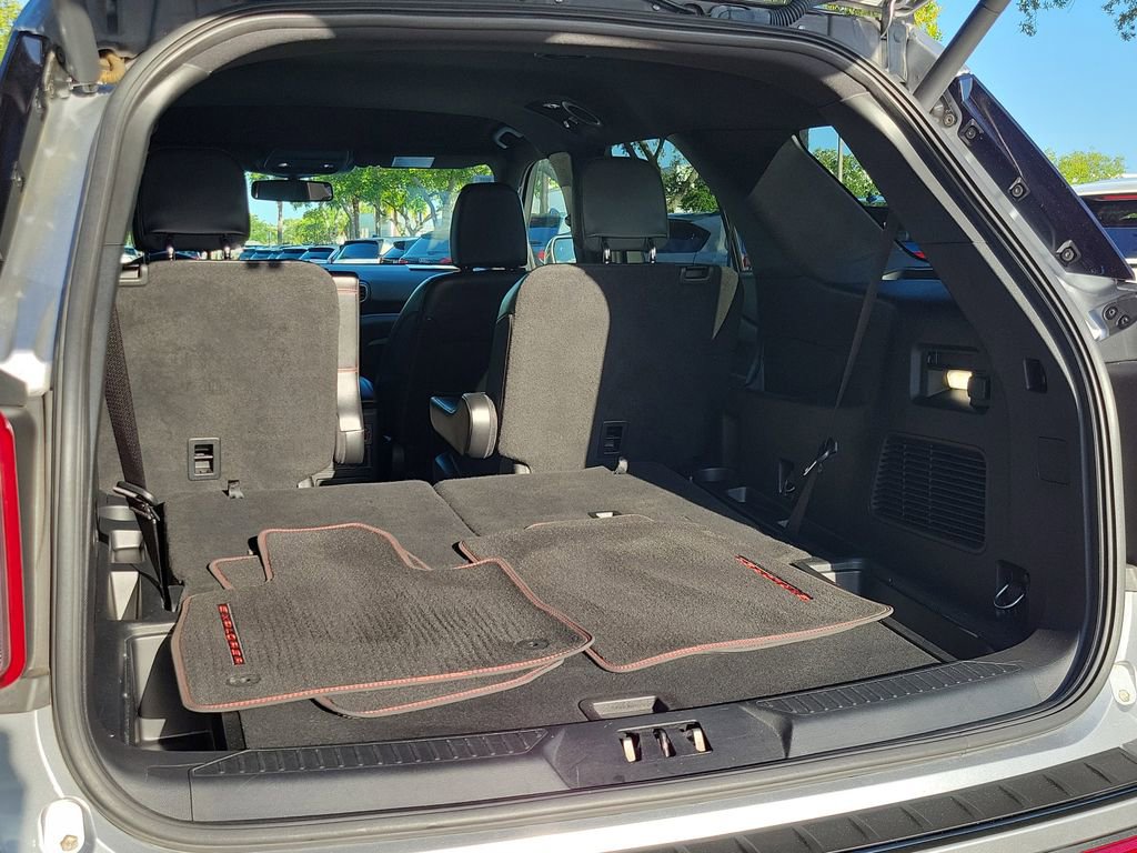 Used 2023 Ford Explorer ST-Line w/ Class IV Trailer Tow Package RWD image 6