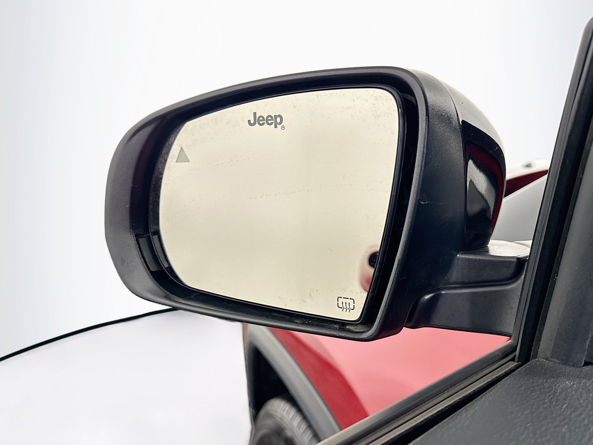 Used 2025 Jeep Compass Limited image 16