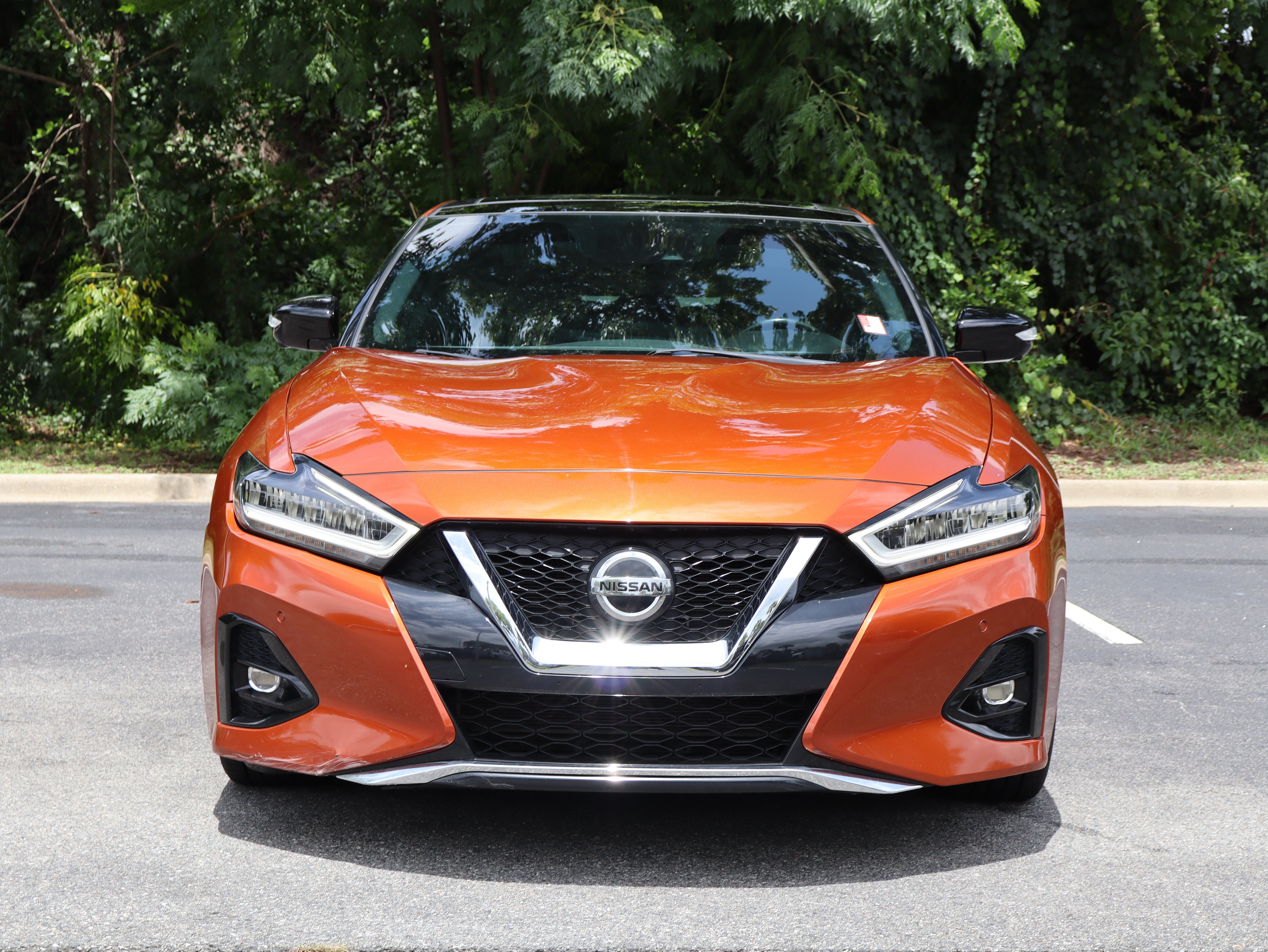 Used 2020 Nissan Maxima SR w/ Sport Mat Group FWD image 3