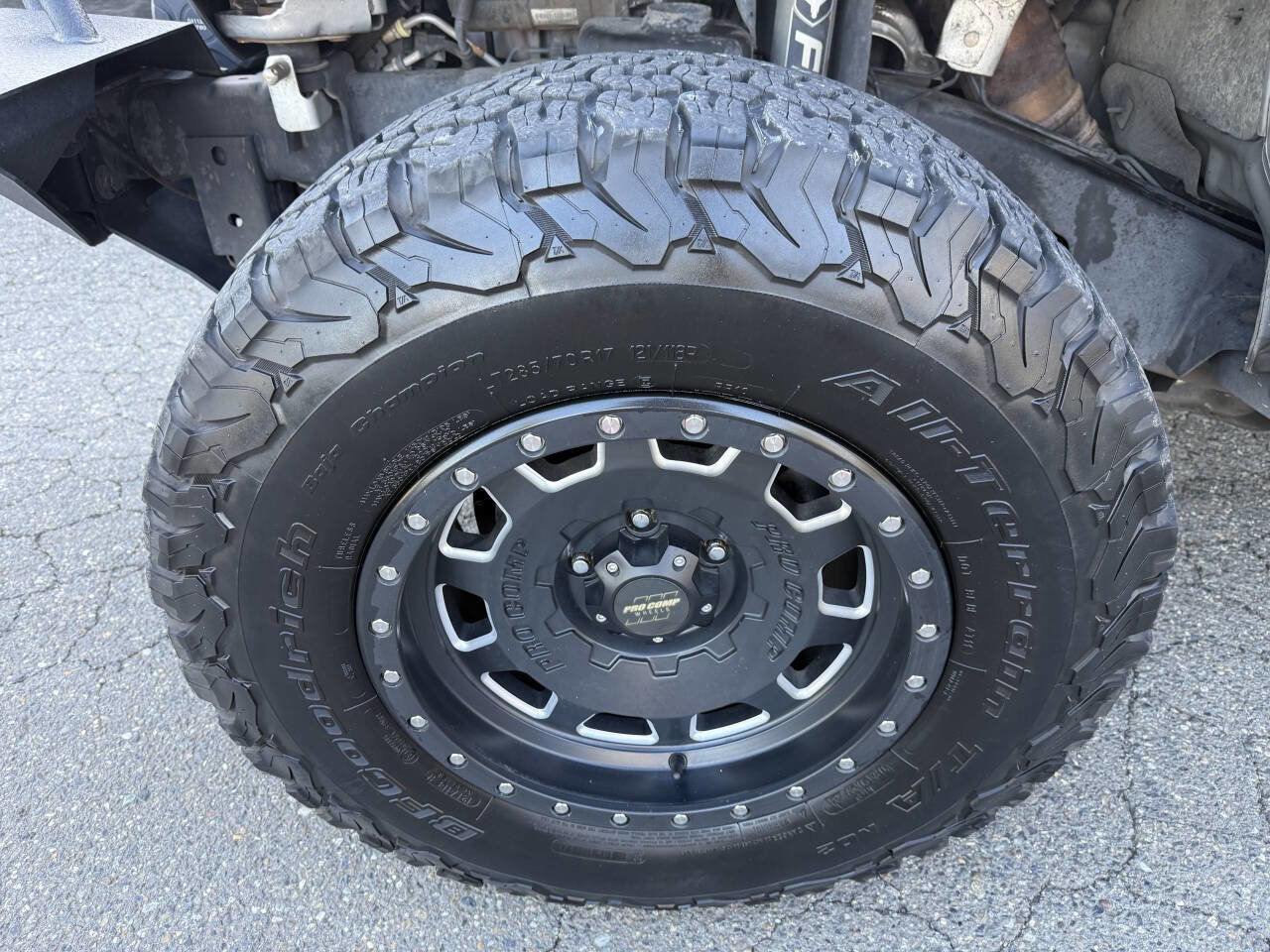 Used 2017 Jeep Wrangler Sport w/ Quick Order Package 24S AWD/4WD image 13