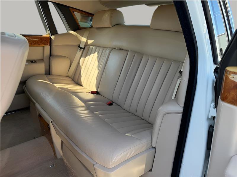 Used 2006 Rolls-Royce Phantom Sedan RWD image 8