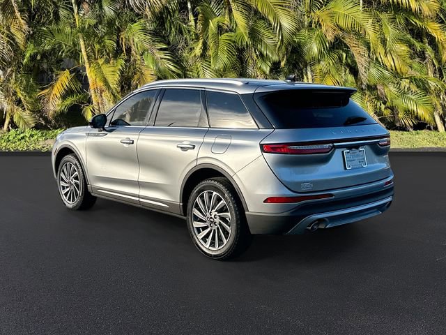 Used 2024 Lincoln Corsair Reserve AWD/4WD image 7