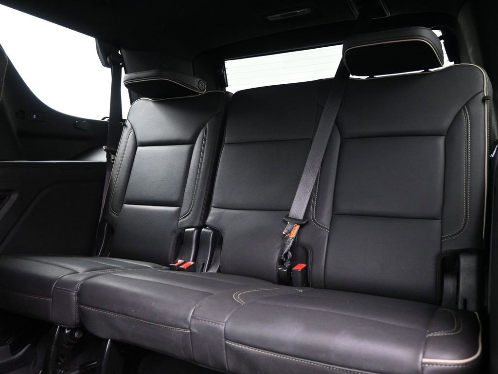 Used 2023 Chevrolet Tahoe Premier image 16