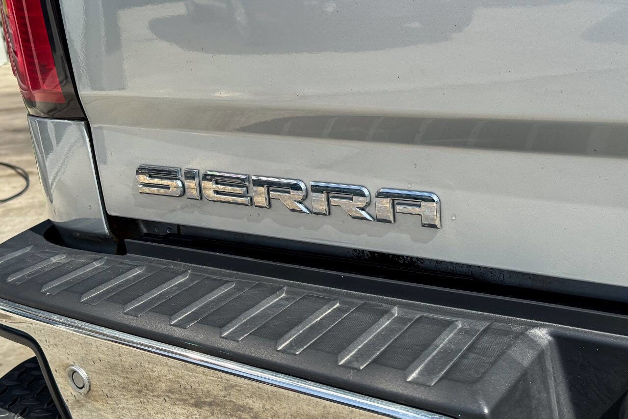 Used 2017 GMC Sierra 1500 SLE w/ SLE Value Package image 16