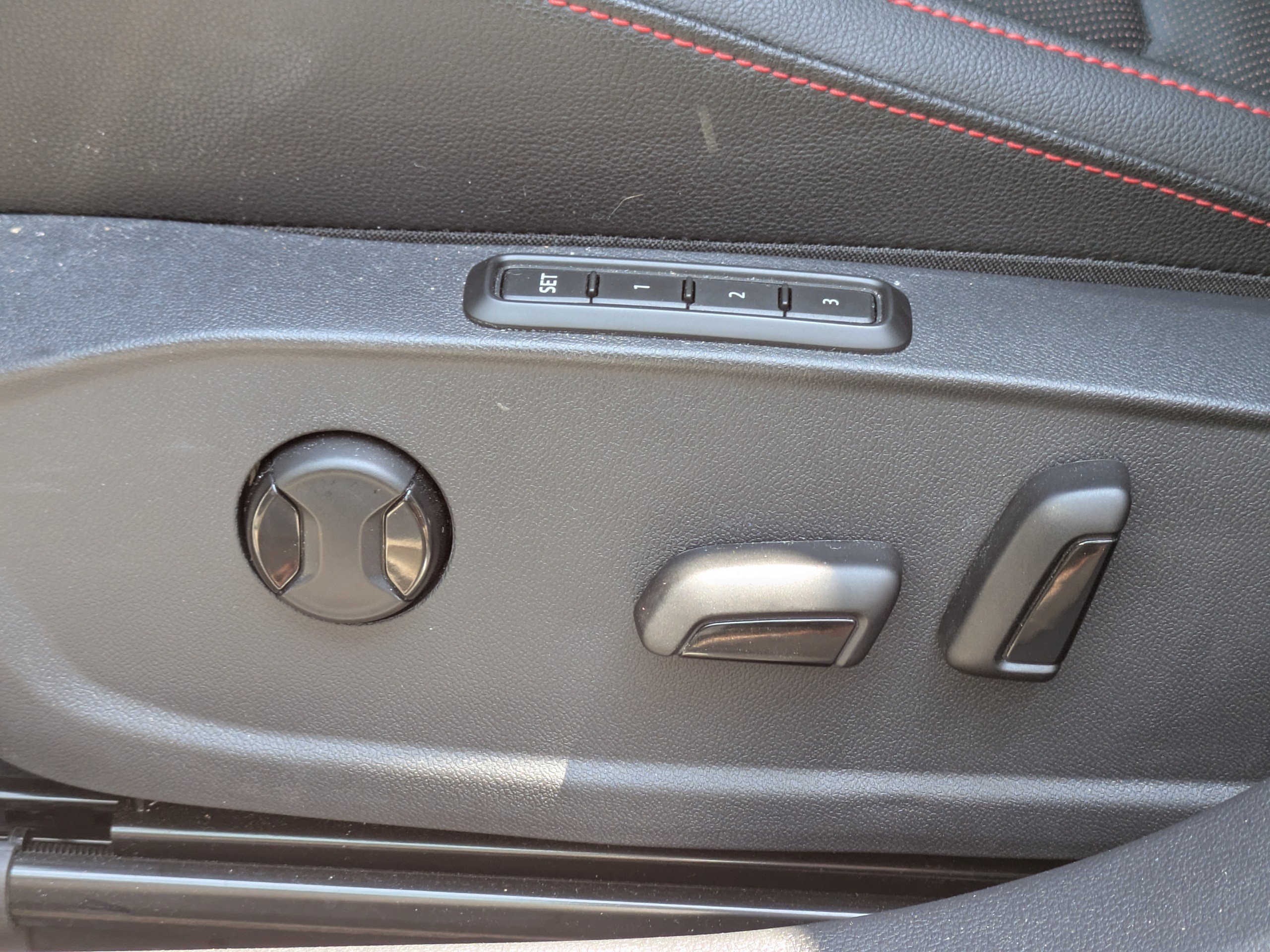 Used 2023 Volkswagen Jetta GLI Autobahn image 19