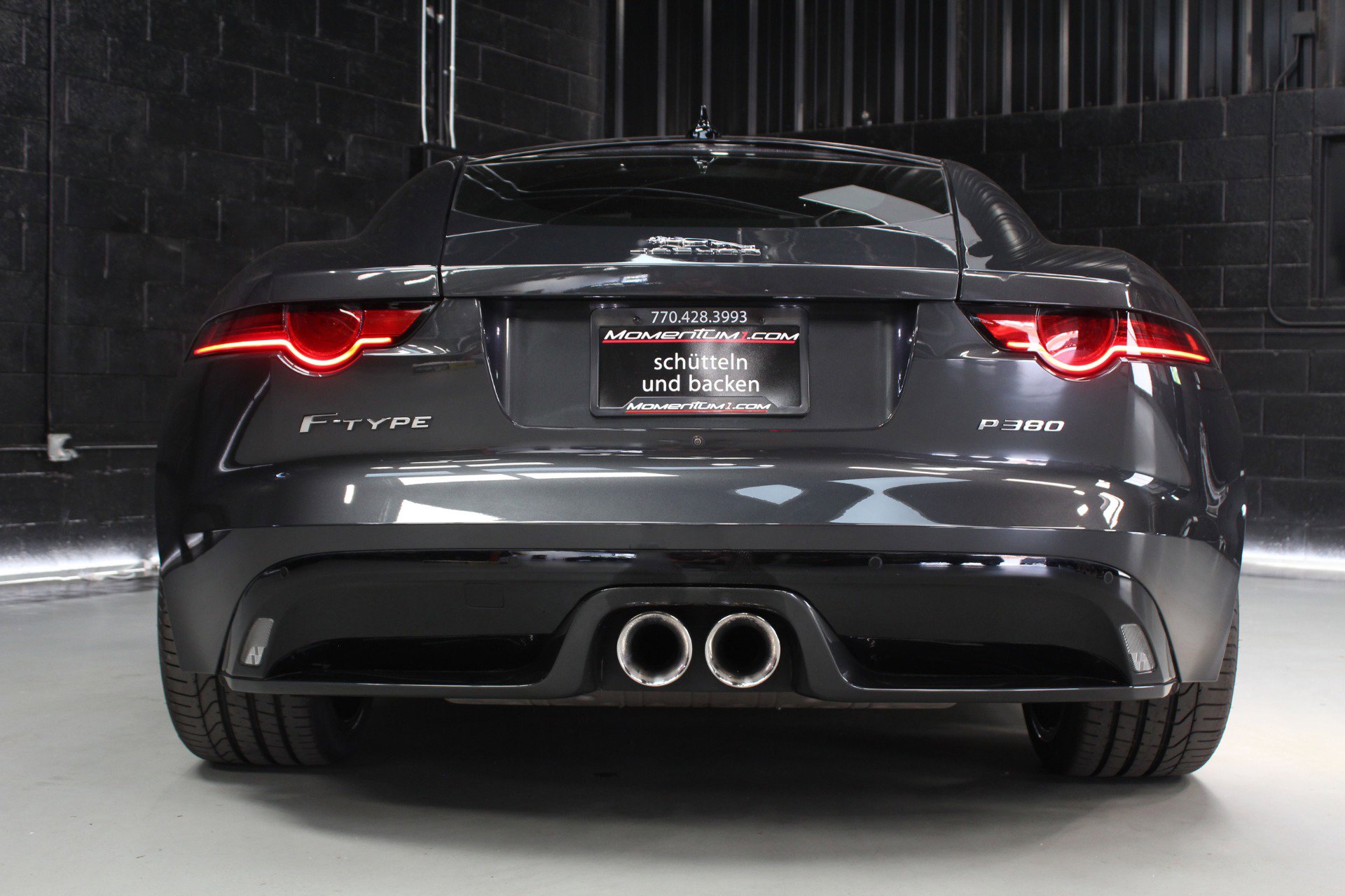 Used 2020 Jaguar F-TYPE R-Dynamic image 14