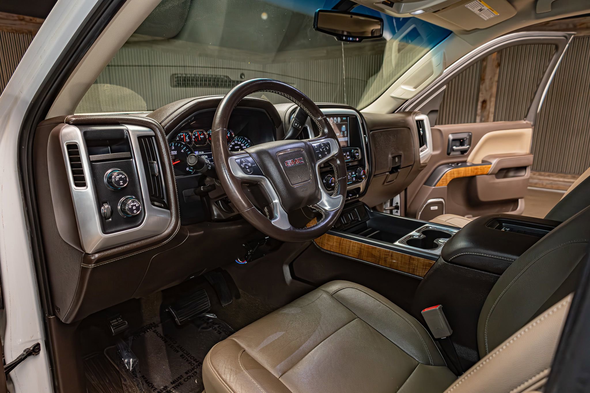 Used 2017 GMC Sierra 1500 SLT w/ Texas SLT Premium Package AWD/4WD image 13