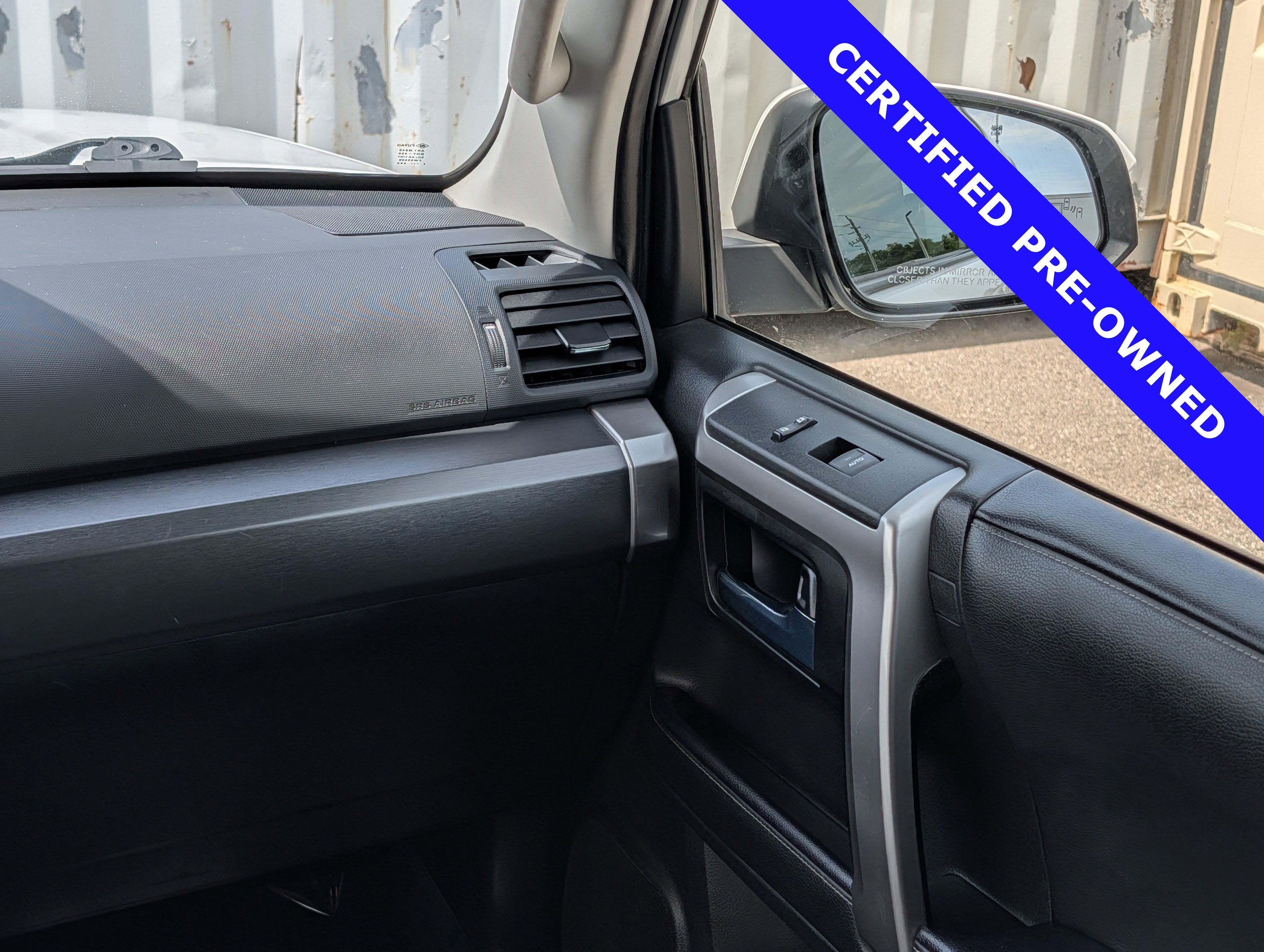 Used 2022 Toyota 4Runner SR5 Premium w/ Moonroof Package AWD/4WD image 17