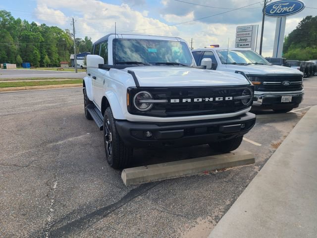 New 2026 Ford Bronco Outer Banks AWD/4WD video 1