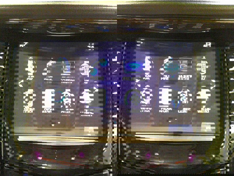 Used 2016 Cadillac Escalade Premium image 22