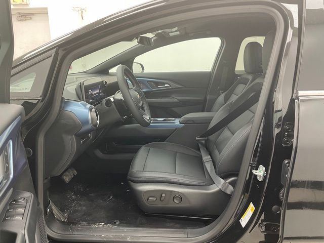 New 2026 Chevrolet Equinox EV LT image 8