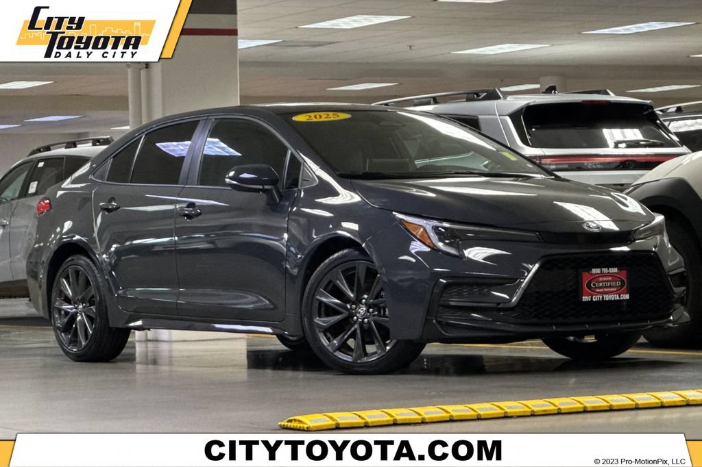 Certified 2025 Toyota Corolla SE w/ SE Premium Package