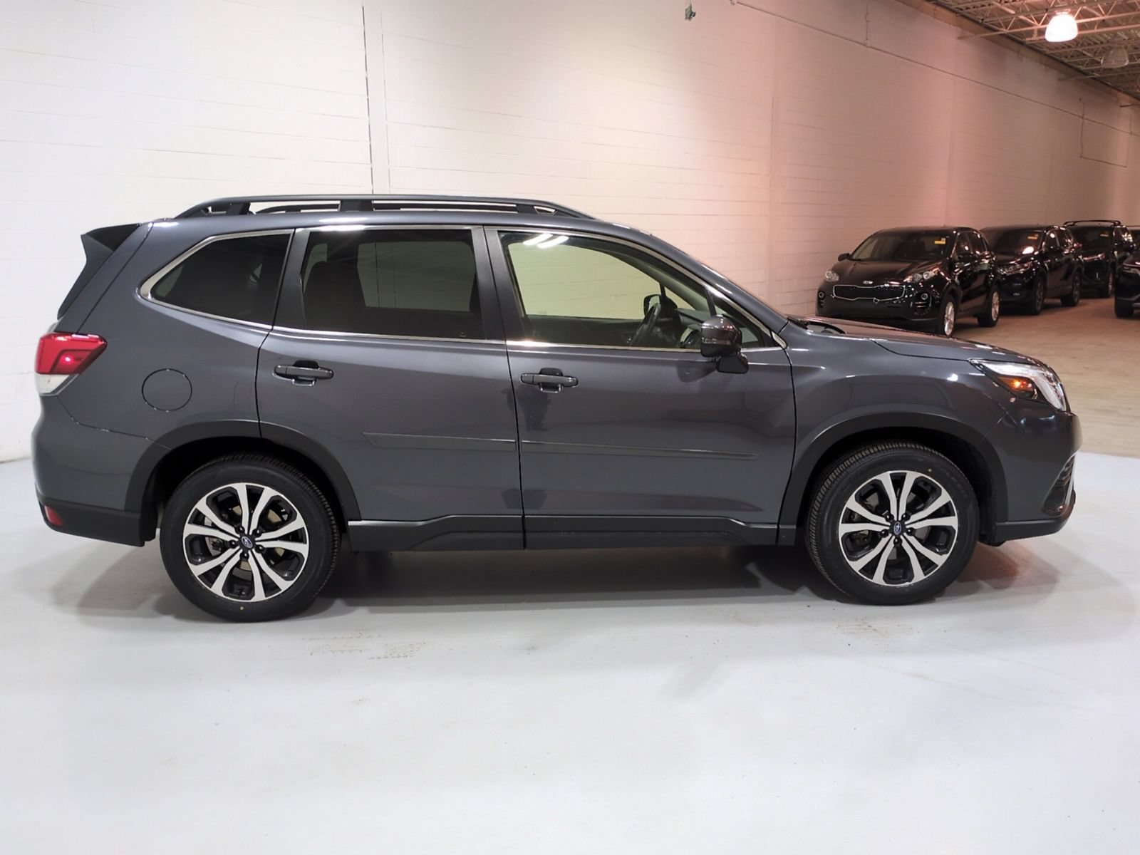 Certified 2024 Subaru Forester Limited w/ Pop Package 2 AWD/4WD image 3
