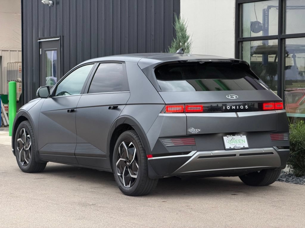 Used 2024 Hyundai Ioniq 5 SEL RWD image 3