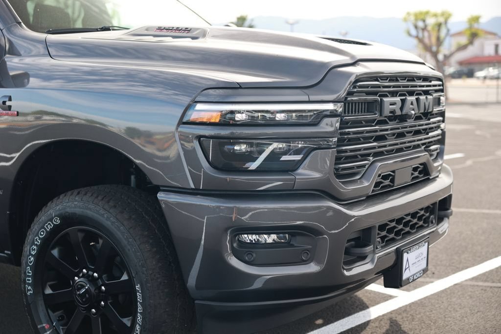 New 2026 RAM 3500 Laramie AWD/4WD image 7