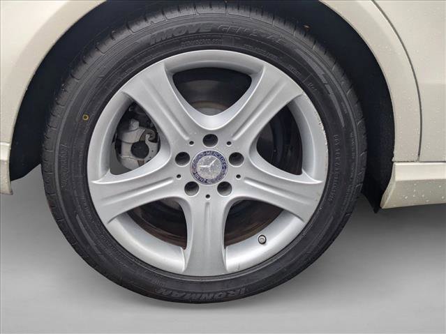 Used 2014 Mercedes-Benz E 250 BlueTEC Sedan image 24