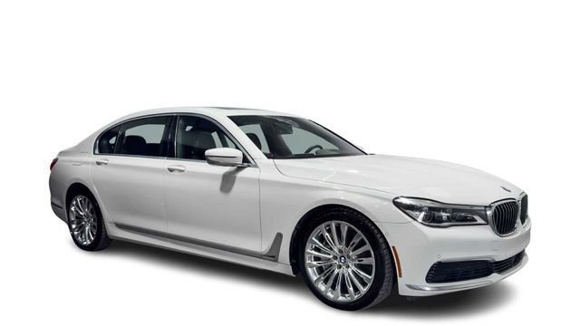 Used 2019 BMW 750i w/ Autobahn Package RWD image 7
