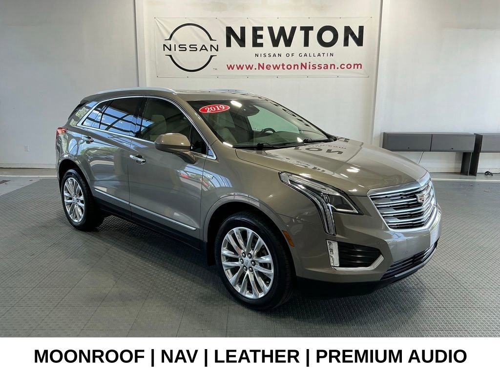 Used 2019 Cadillac XT5 Premium Luxury FWD image 1