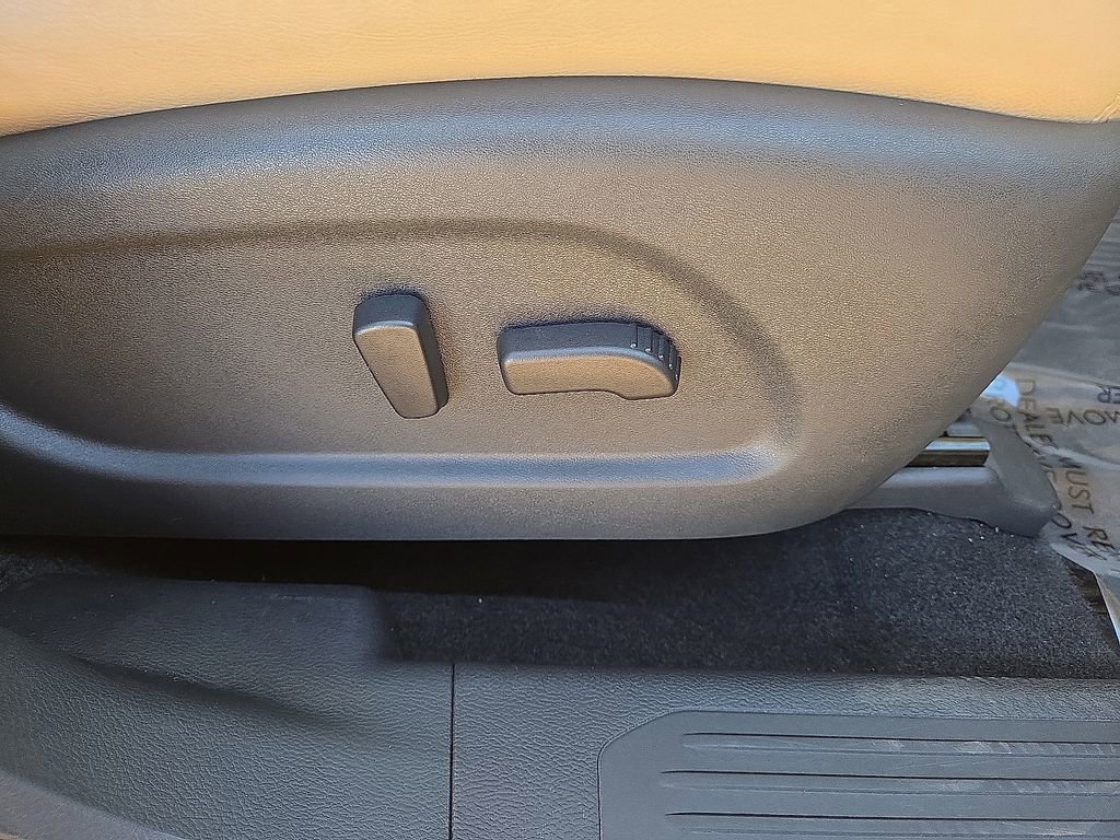 Used 2023 Nissan Murano SL w/ SL Moonroof Package image 15