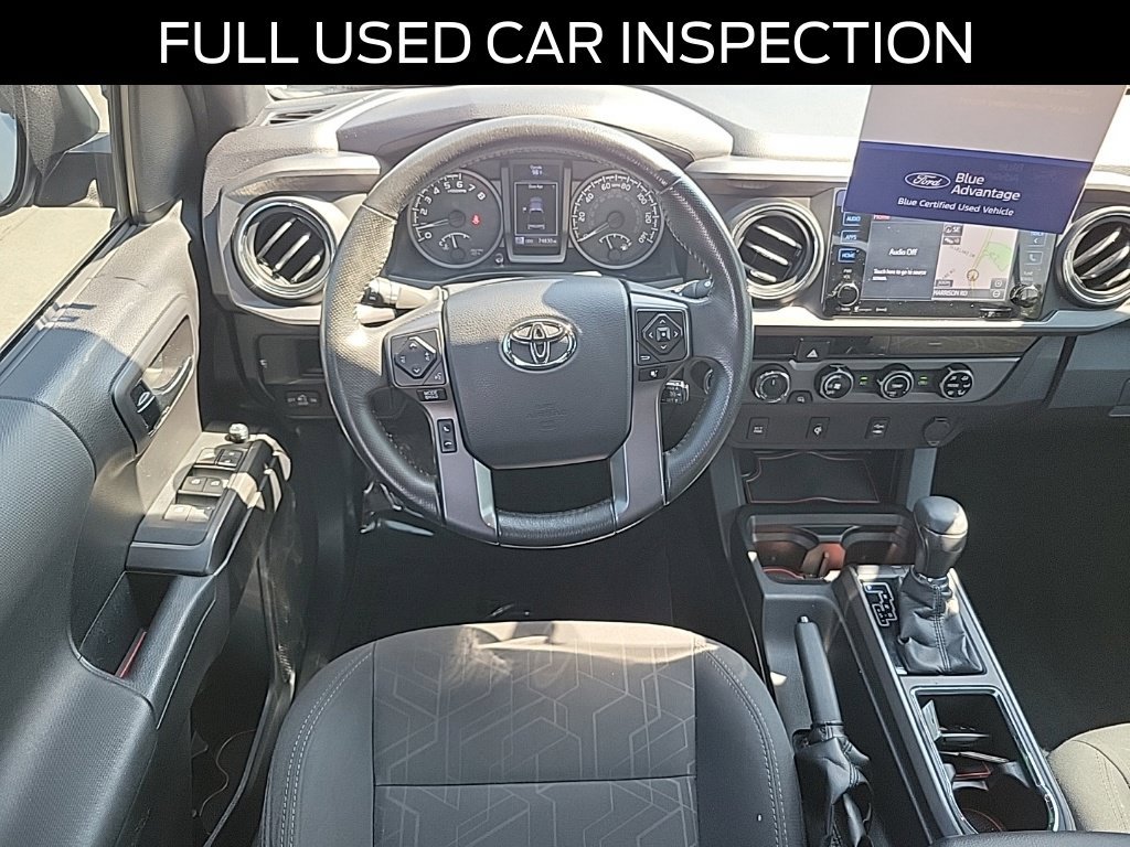 Used 2017 Toyota Tacoma TRD Sport w/ Tow Package (A/T) AWD/4WD image 9