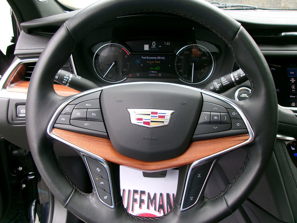 Used 2021 Cadillac XT5 Premium Luxury w/ LPO, Floor Liner Package image 20