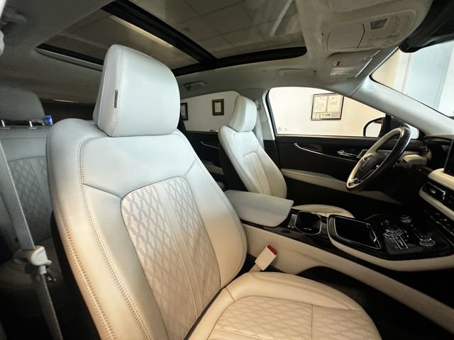 Certified 2022 Lincoln Nautilus Black Label w/ Cargo Utility Package AWD/4WD image 33