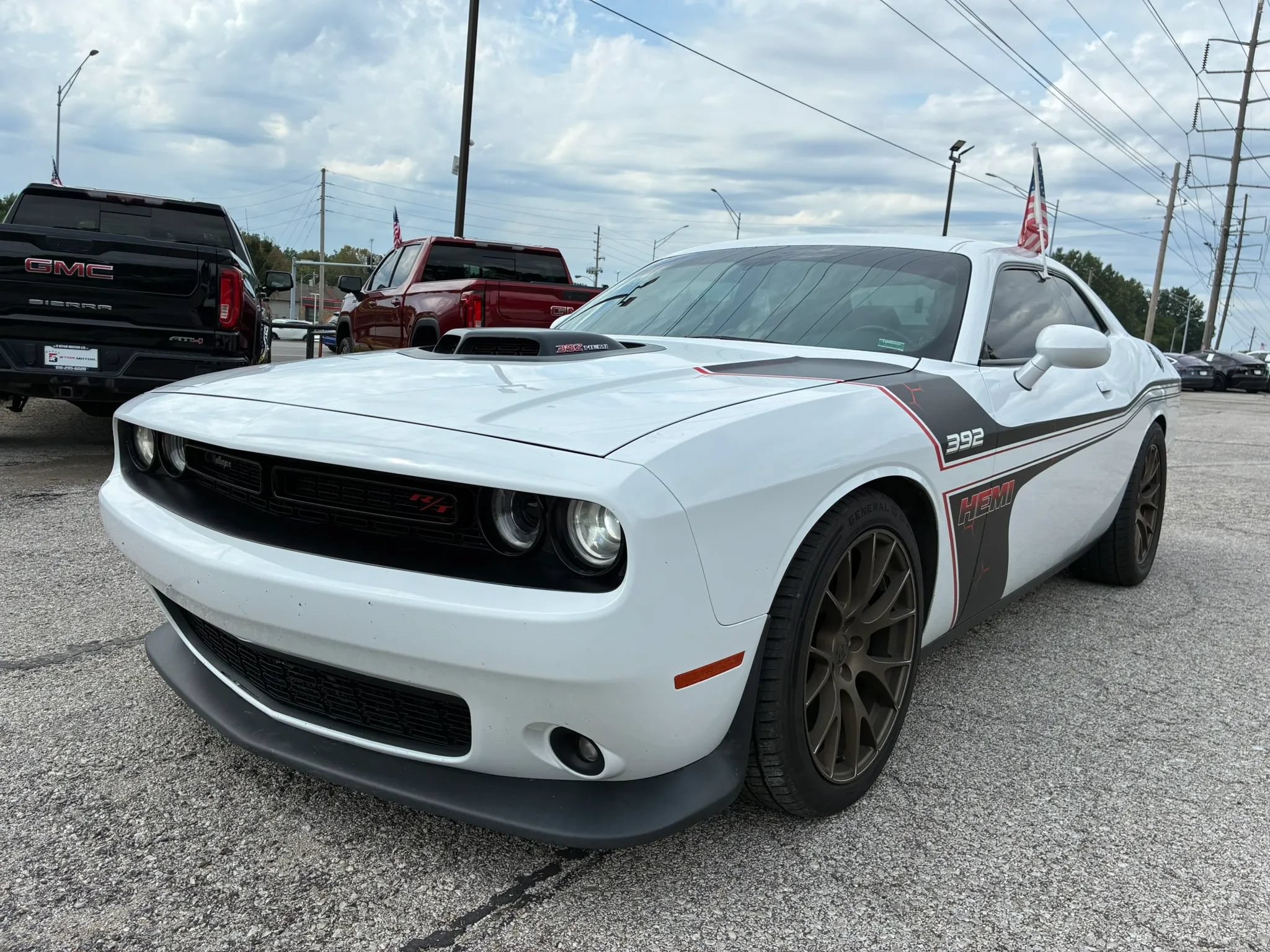 Used 2015 Dodge Challenger R/T Scat Pack RWD image 2