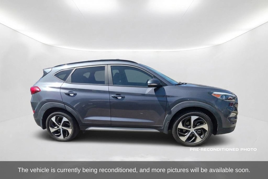 Used 2018 Hyundai Tucson Value FWD image 4