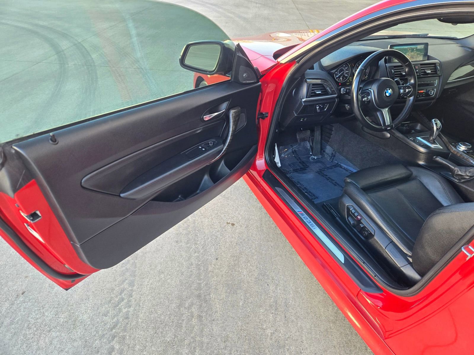 Used 2015 BMW M235i Coupe image 9