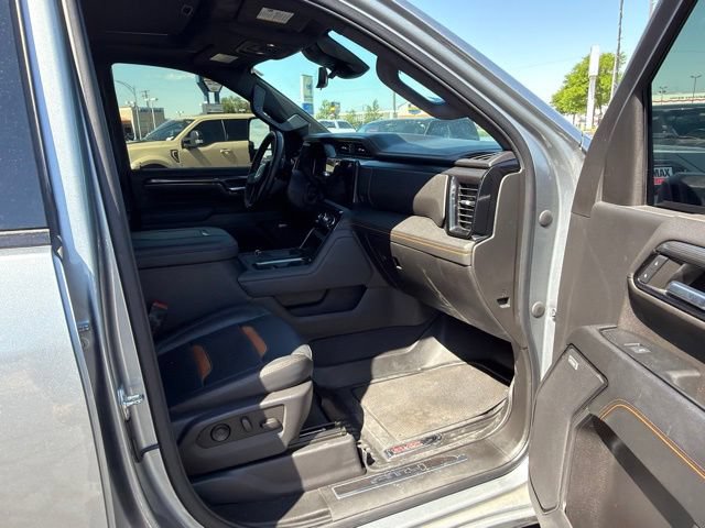 Used 2024 GMC Sierra 3500 AT4 w/ AT4 Premium Plus Package AWD/4WD image 32