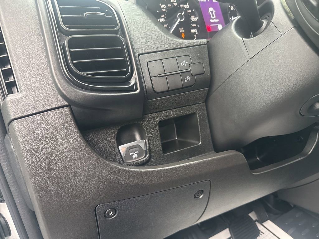 Used 2024 RAM ProMaster 2500 FWD image 14