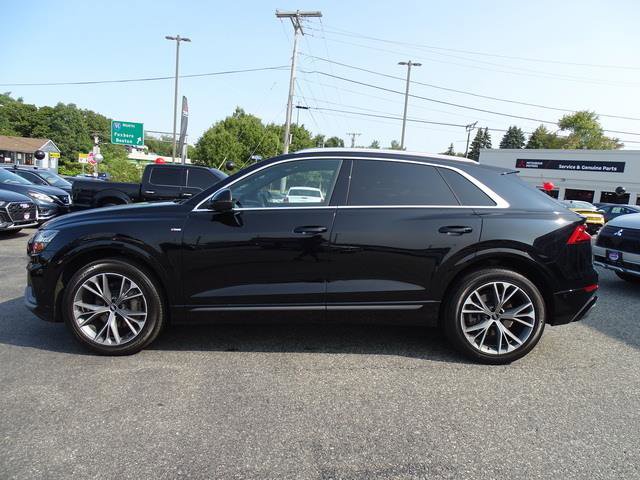 Used 2021 Audi Q8 Premium Plus w/ Premium Plus Package image 2