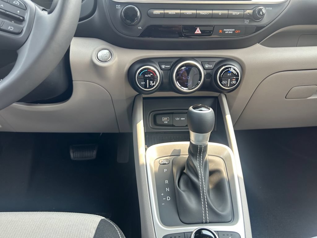 New 2026 Hyundai Venue SEL FWD image 11
