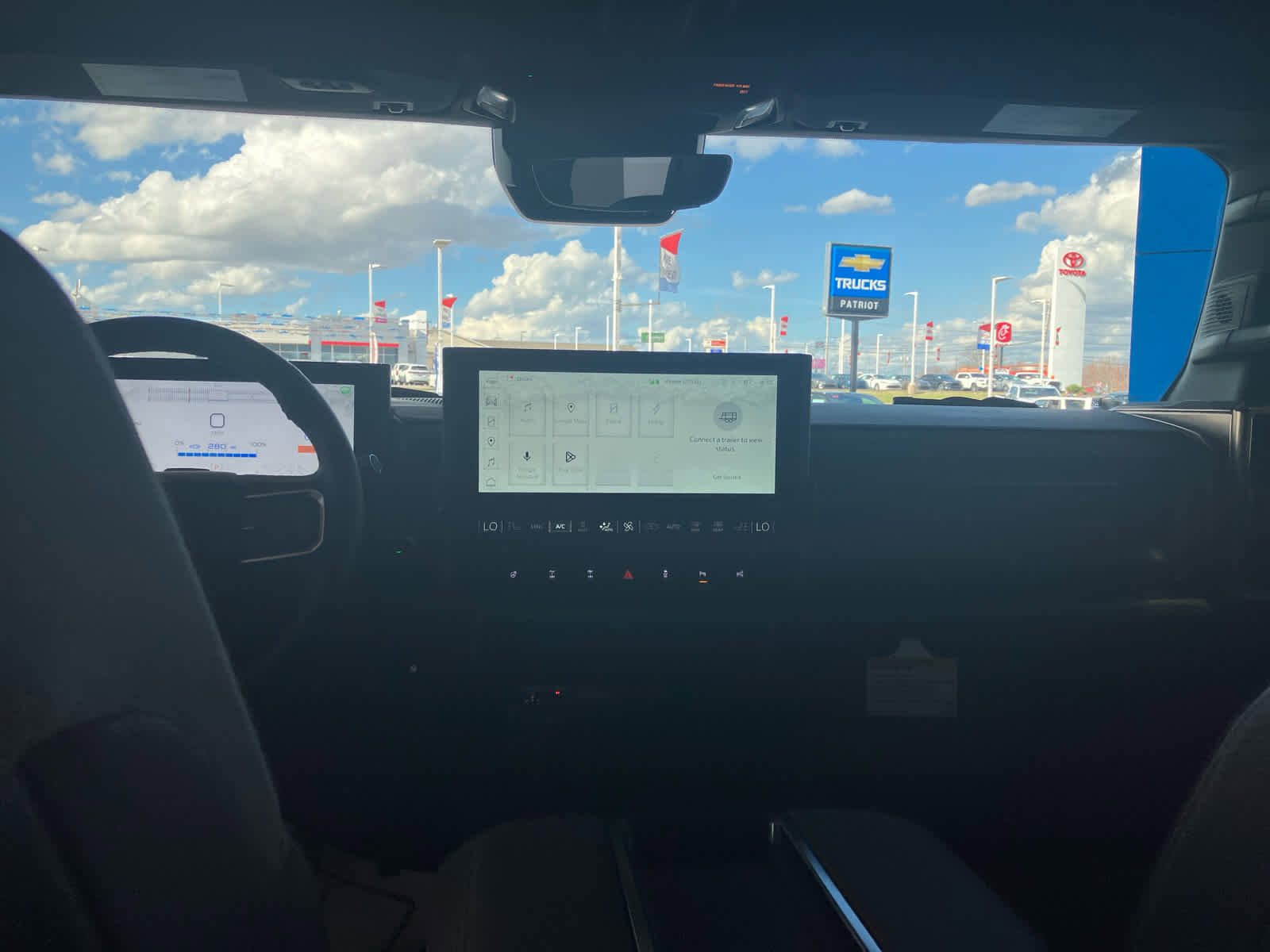 Used 2025 GMC Hummer EV 3X w/ Extreme Off-Road Package image 38