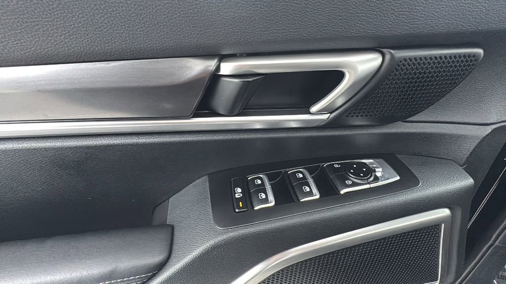 Used 2025 Kia Telluride S image 21