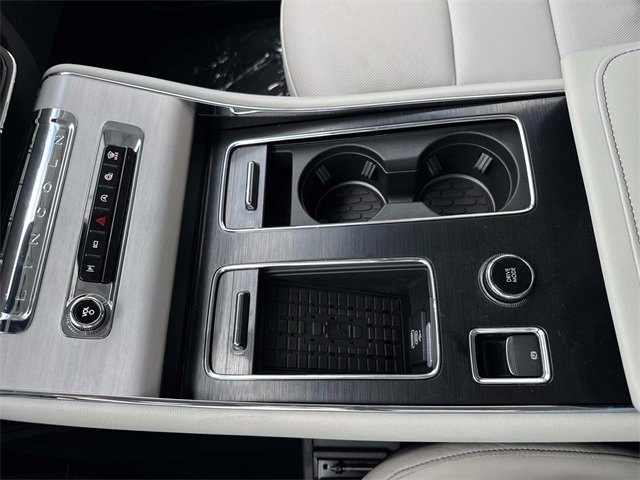 New 2025 Lincoln Aviator Reserve image 24