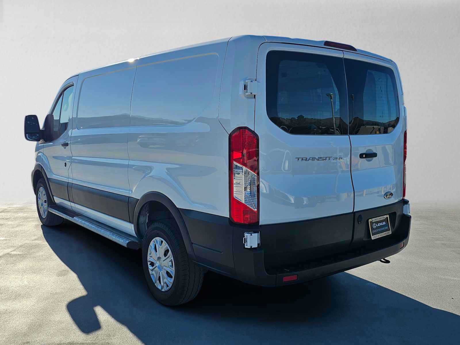 Used 2025 Ford Transit 250 Low Roof w/ Exterior Upgrade Package RWD image 5