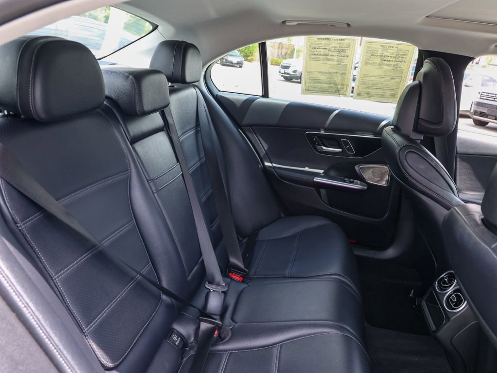 Used 2023 Mercedes-Benz C 300 Sedan image 18