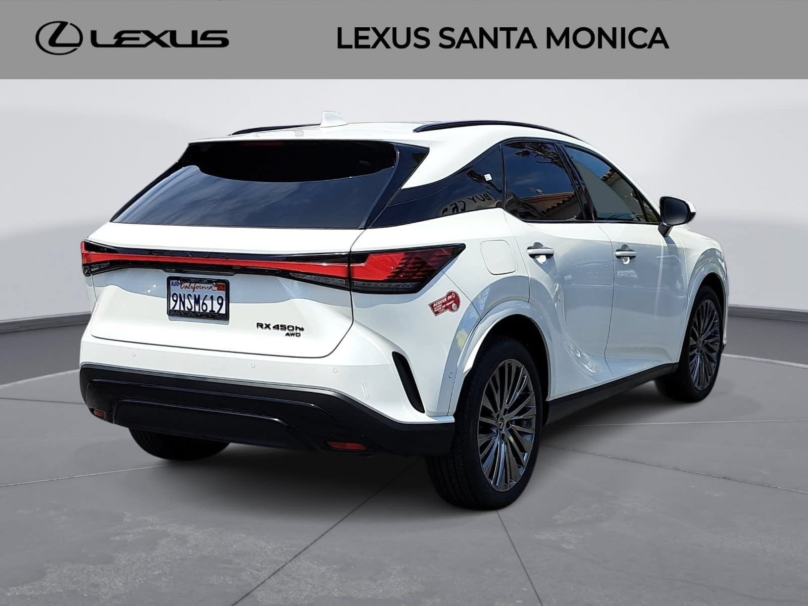 Used 2024 Lexus RX 450h AWD w/ Convenience Package image 5