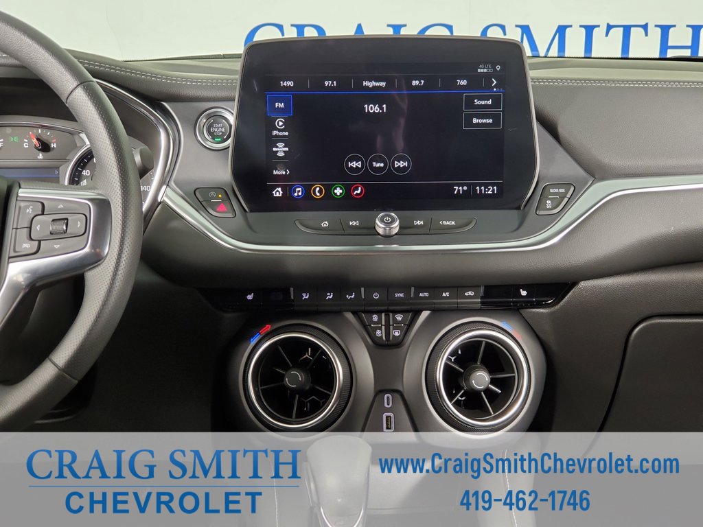 Used 2025 Chevrolet Blazer LT image 24