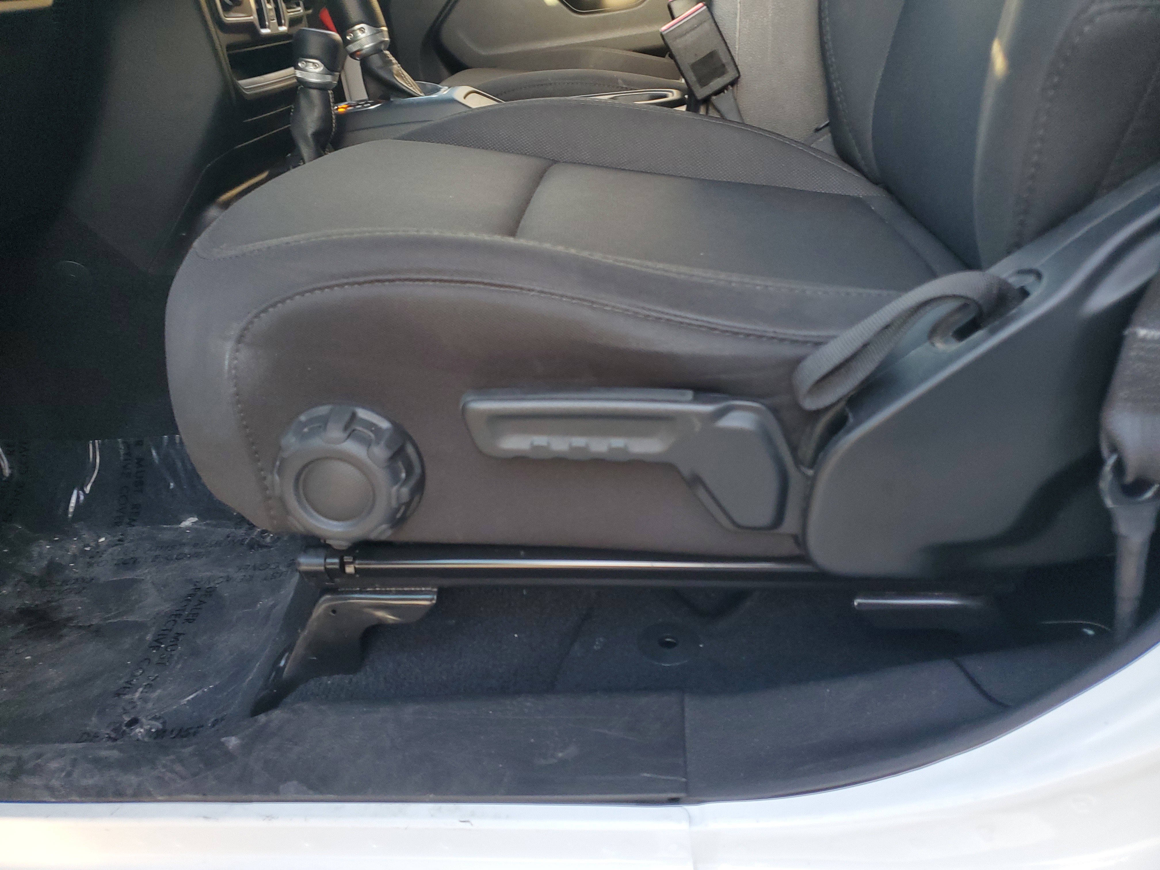 Used 2023 Jeep Gladiator Overland image 14